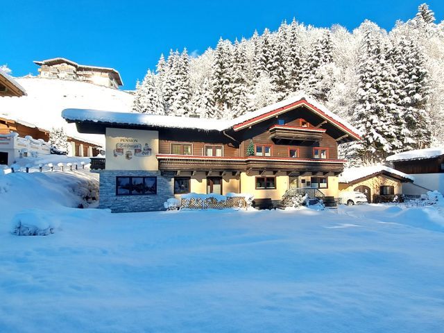 Pension Salzburgerhof in Saalbach im Winter